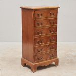 1608 7320 CHEST OF DRAWERS